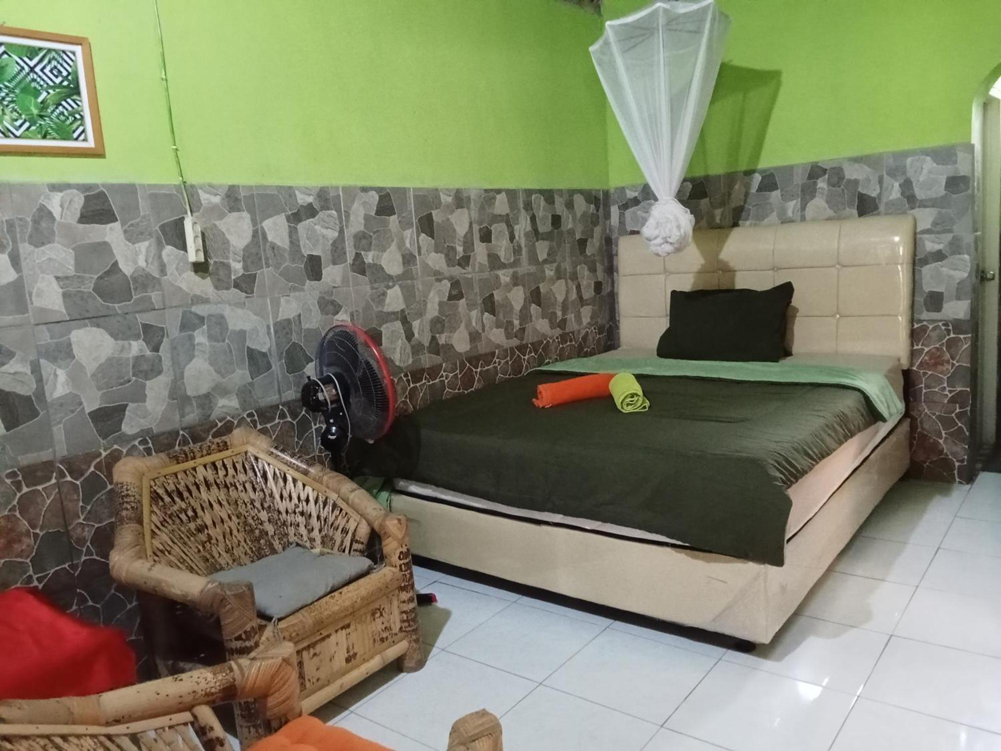 Pelangi Homestay Bungalow Gili Gede Sekotong Room photo